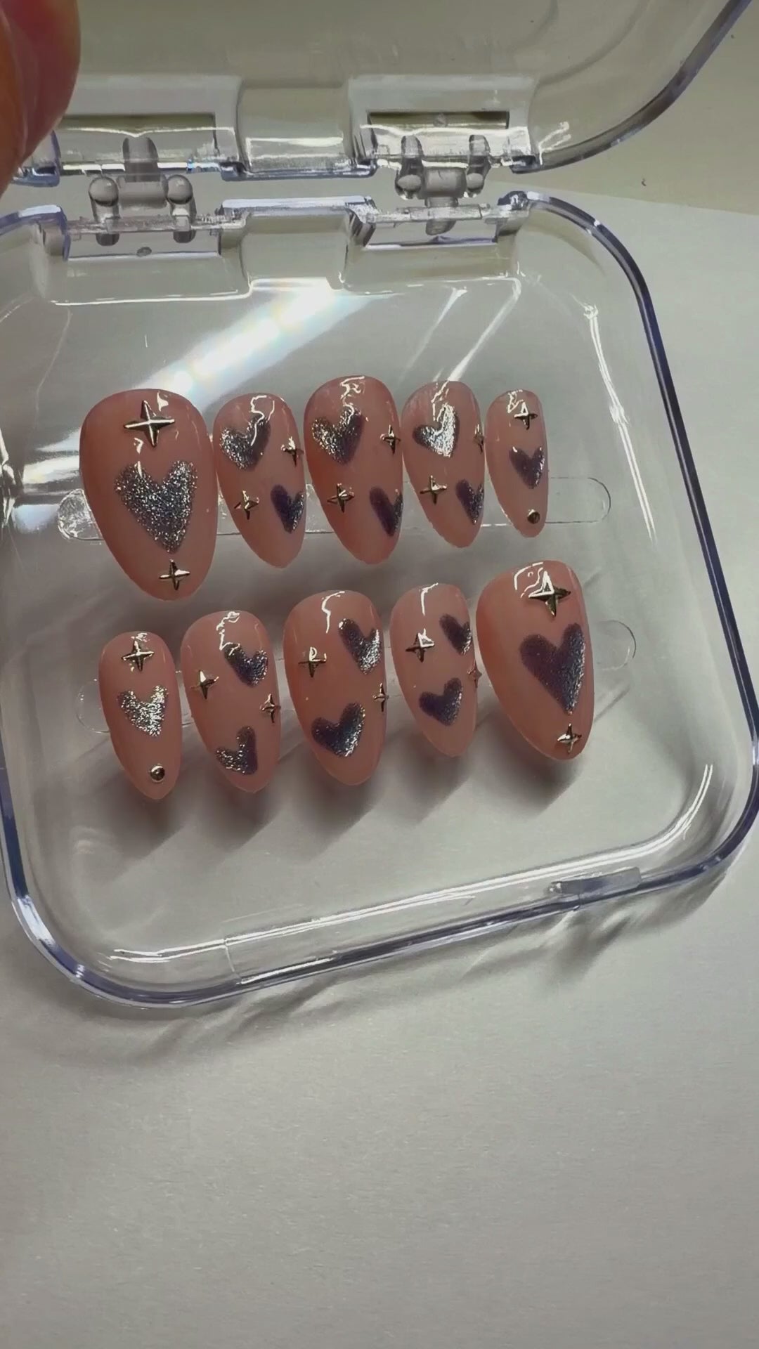 Handmade Cat-Eye Heart Design With Stars Press-on Nails